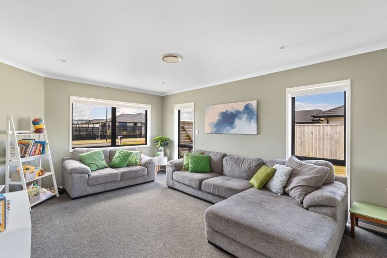 Photo of property in 21 Longstaff Drive, Bell Block, New Plymouth, 4312