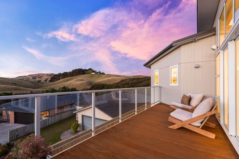 Photo of property in 61 Saint Ives Drive, Camborne, Porirua, 5026