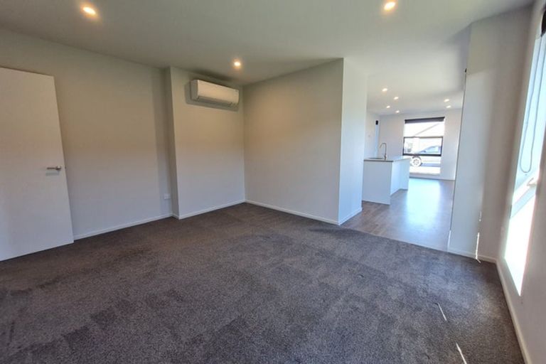 Photo of property in 17 Frogmore Way, Rolleston, 7615