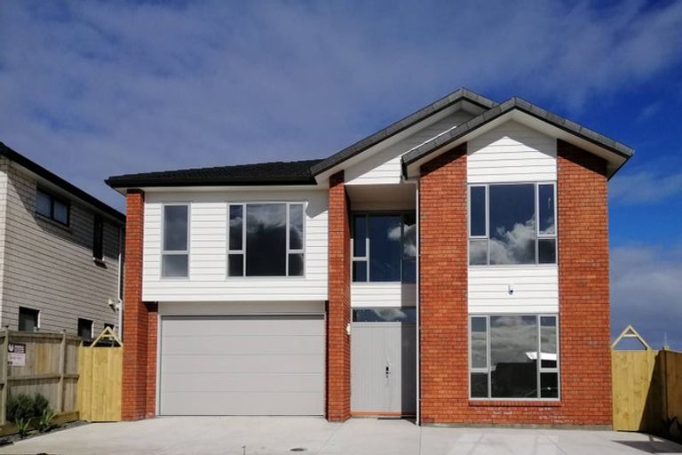 Photo of property in 24 Urney Drive, Flat Bush, Auckland, 2019