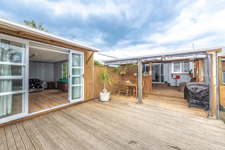 Photo of property in 8 Harris Place, Gonville, Whanganui, 4501
