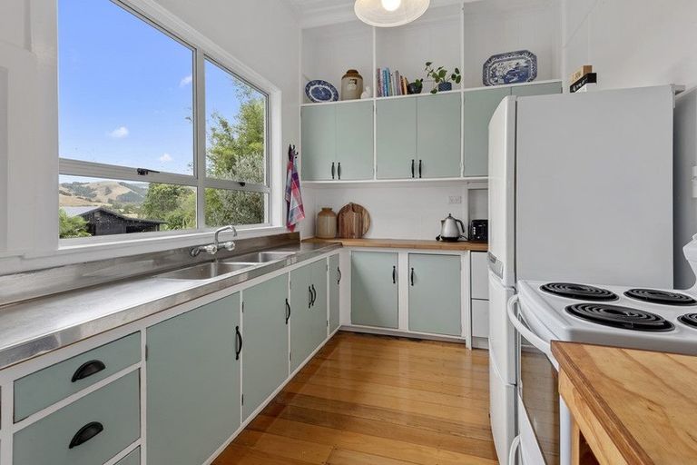 Photo of property in 239 Tangihua Road, Maungakaramea, Whangarei, 0178