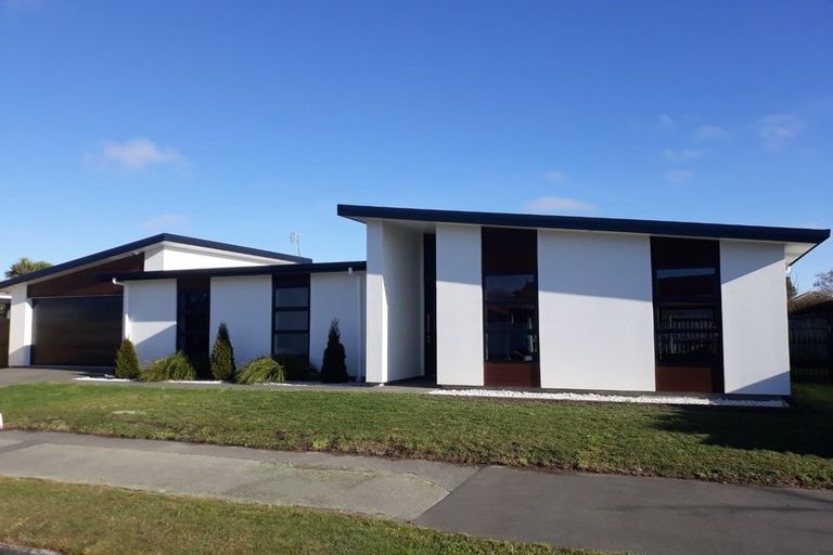 Photo of property in 1a Shaftesbury Street, Avonhead, Christchurch, 8042