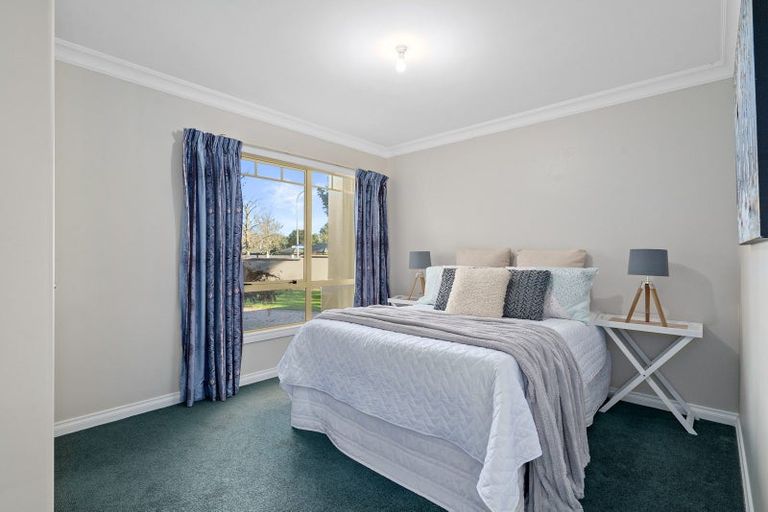 Photo of property in 181 Thornton Road, Cambridge, 3434