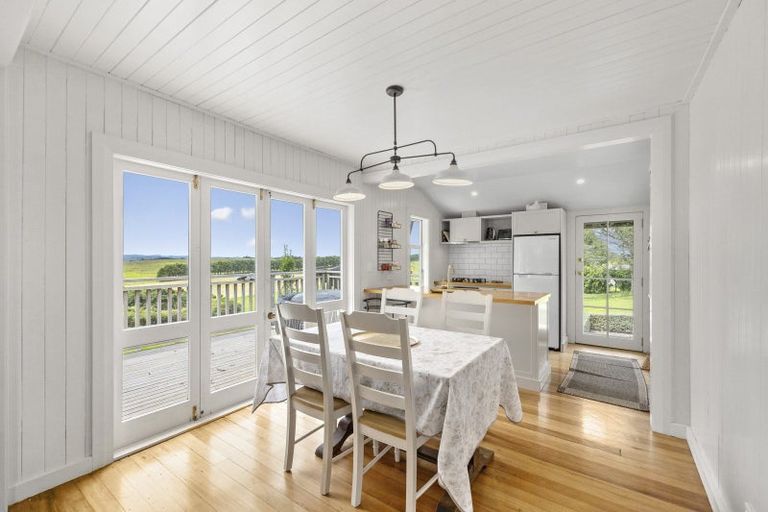 Photo of property in 160 Batty Road, Kingseat, Papakura, 2580