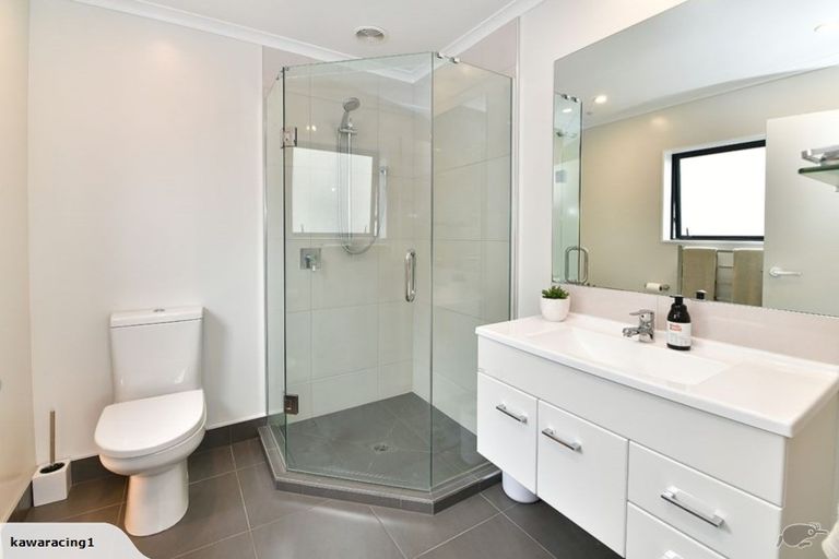 Photo of property in 212 Clark Road, Hobsonville, Auckland, 0616