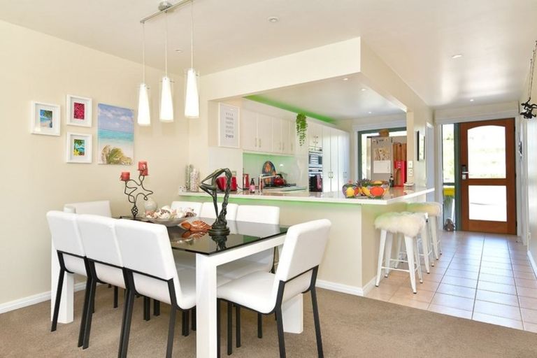 Photo of property in 134 Harbour Village Drive, Gulf Harbour, Whangaparaoa, 0930