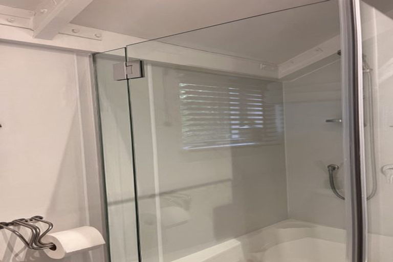 Photo of property in 210b Fernhill Road, Sunshine Bay, Queenstown, 9300