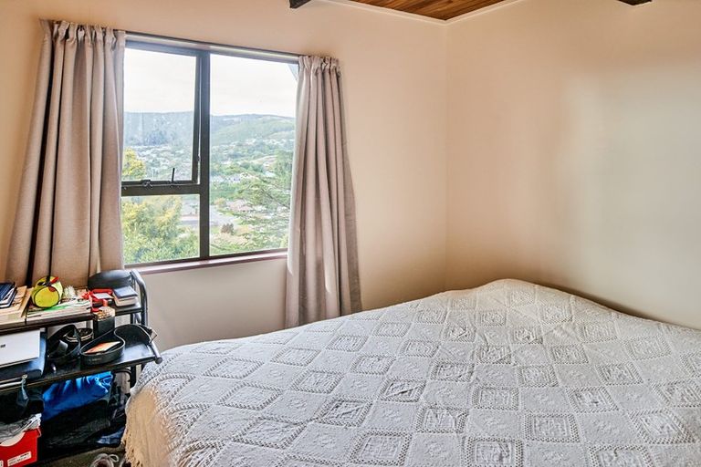 Photo of property in 45 Fyvie Avenue, Tawa, Wellington, 5028