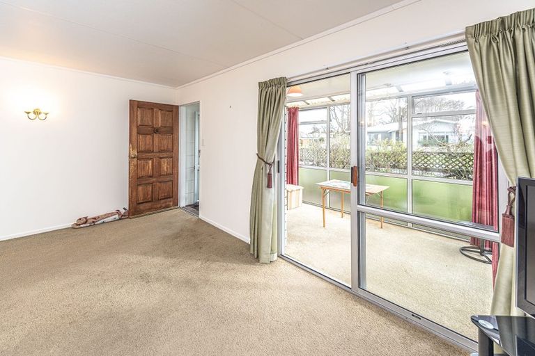 Photo of property in 2b Porritt Street, Saint Johns Hill, Whanganui, 4500