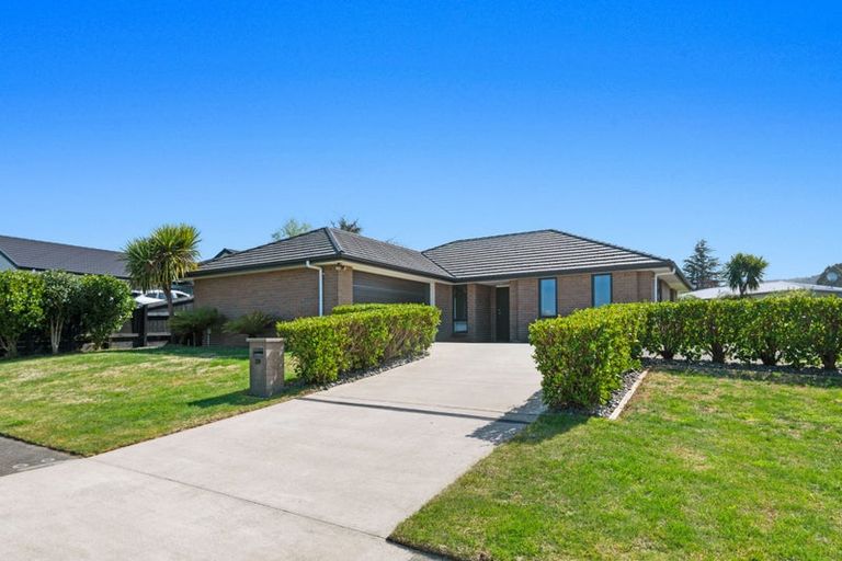 Photo of property in 39 Hamon Place, Pukehangi, Rotorua, 3015