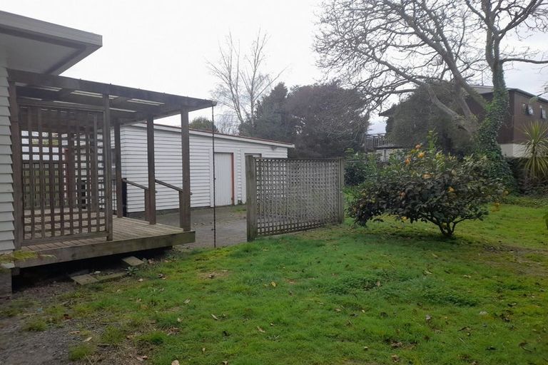 Photo of property in 18 Otupai Street, Two Mile Bay, Taupo, 3330