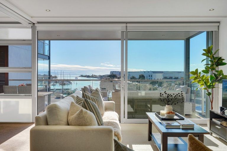 Photo of property in 404b/14 West Quay, Ahuriri, Napier, 4110