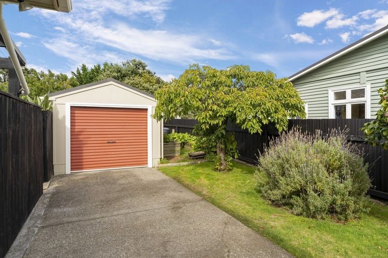 Photo of property in 29 Manuka Street, Otaki Beach, Otaki, 5512