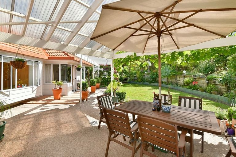 Photo of property in 22 Whale Cove, Stanmore Bay, Whangaparaoa, 0932