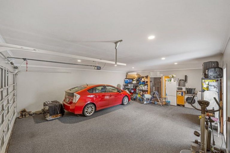 Photo of property in 75 Brougham Street, New Plymouth, 4310