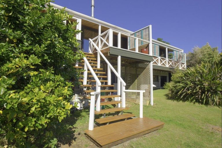 Photo of property in 23 Riverbank Road, Okoia, Whanganui, 4573