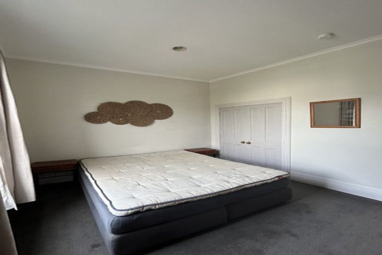 Photo of property in 1/10 Hobson Crescent, Thorndon, Wellington, 6011