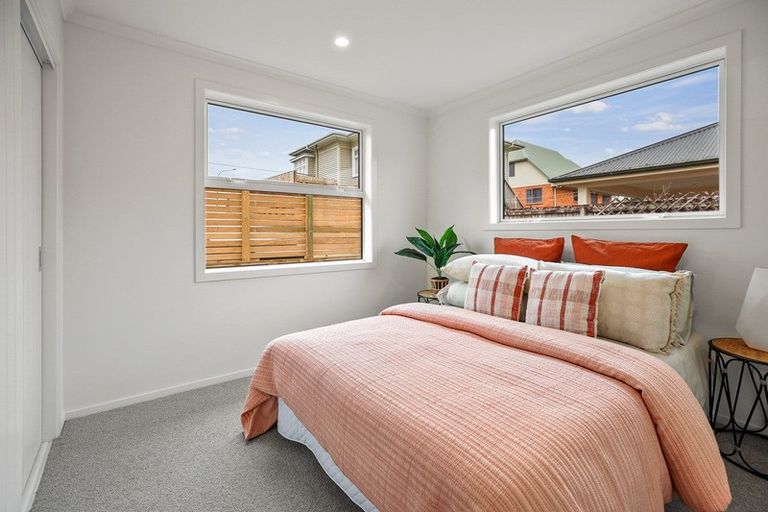 Photo of property in 2/230 Park Road, Te Awamutu, 3800