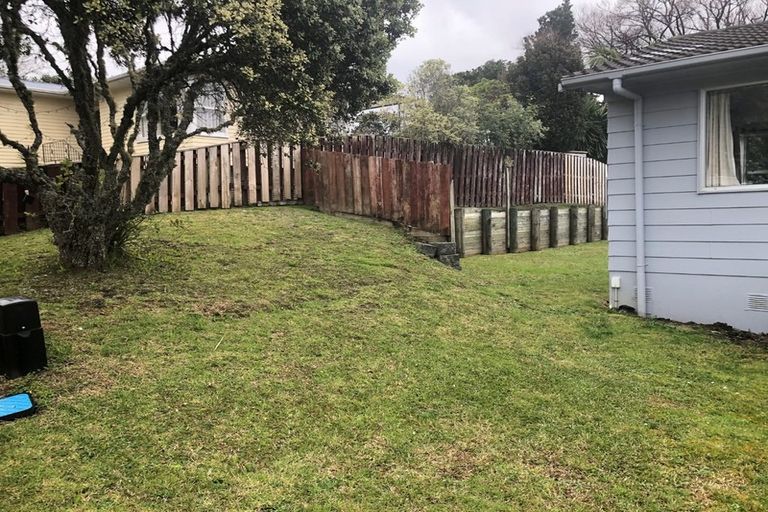 Photo of property in 62-64 Moore Street, Hillcrest, Auckland, 0627