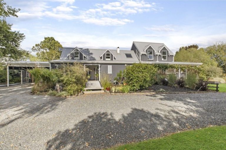 Photo of property in 350 Clifton Road, Whitford, Howick, 2571