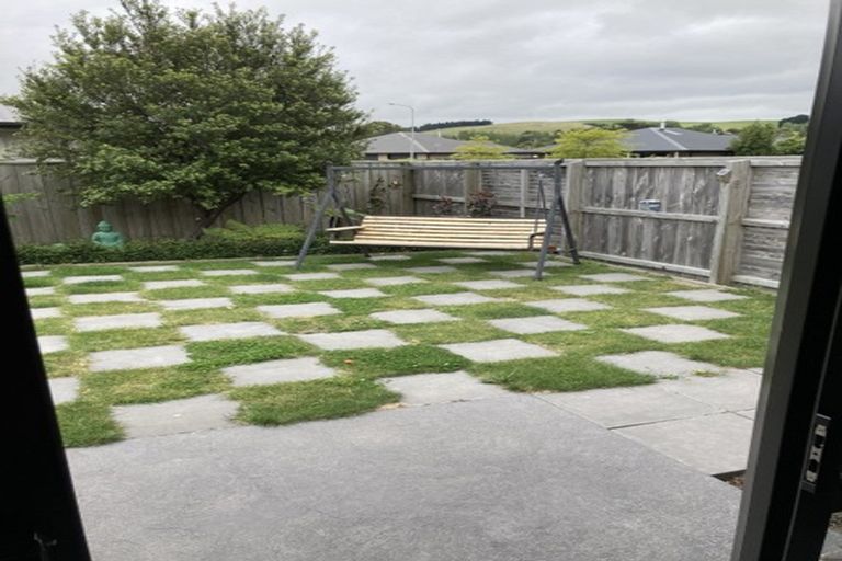 Photo of property in 38 Willowside Place, Amberley, 7410