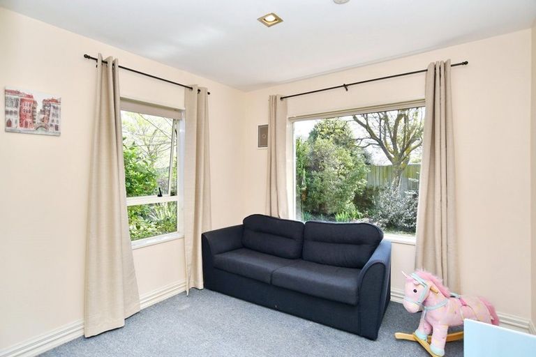 Photo of property in 12 Thornley Place, Woodend, 7610