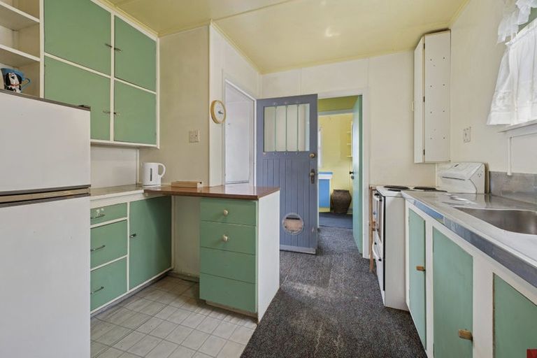 Photo of property in 162 Rangatira Drive, Mangakino, 3421