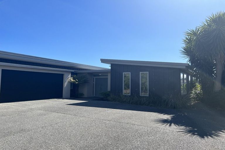 Photo of property in 4 Te Harawira Street, Otaki, 5512