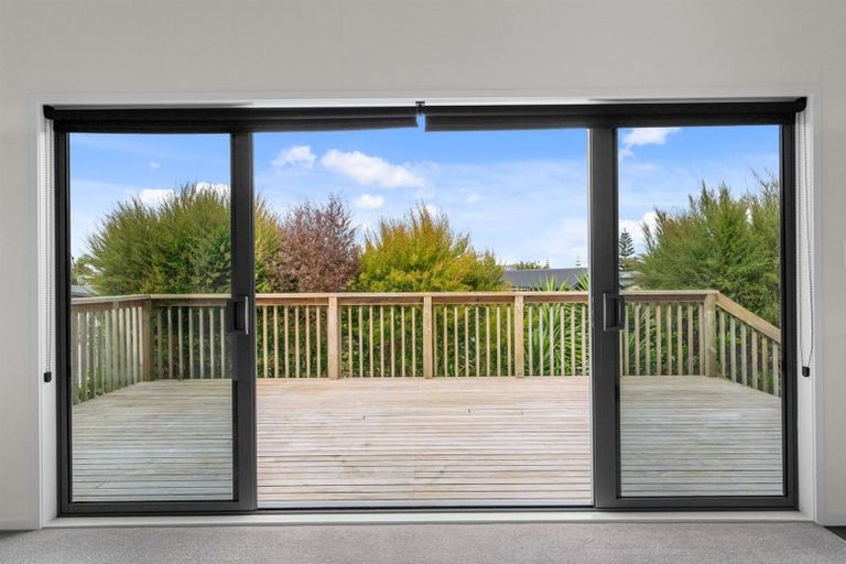 Photo of property in 2 Sandpiper Lane, Mangawhai Heads, Mangawhai, 0505