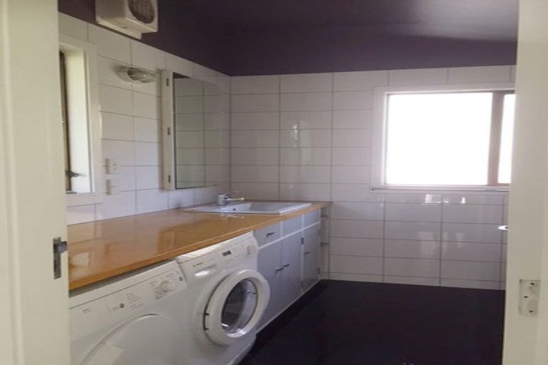 Photo of property in 44a/b Moana Road, Plimmerton, Porirua, 5026