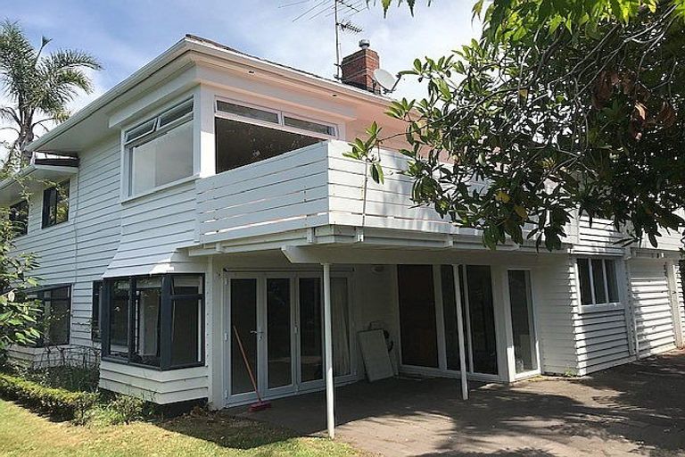 Photo of property in 2/3 Sanders Avenue, Takapuna, Auckland, 0622