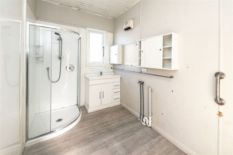 Photo of property in 8 Gurr Place, Aramoho, Whanganui, 4500