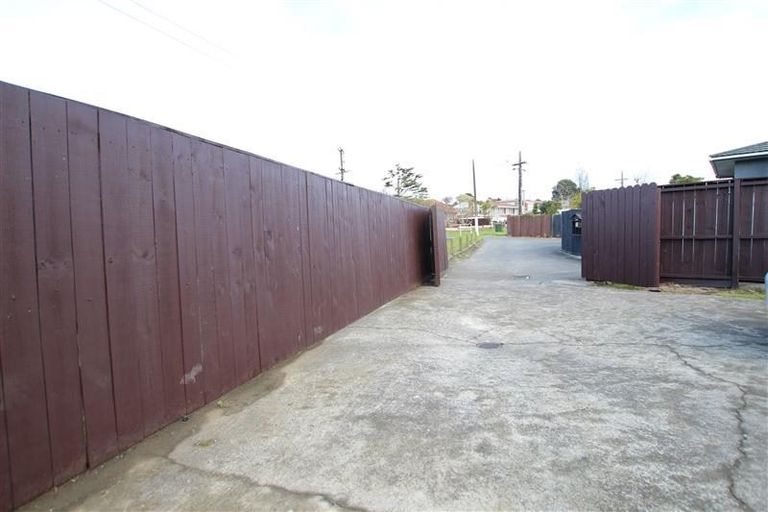 Photo of property in 16a Ashlynne Avenue, Papatoetoe, Auckland, 2025