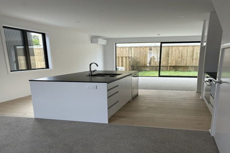 Photo of property in 14 Kamahi Place, Paraparaumu, 5032