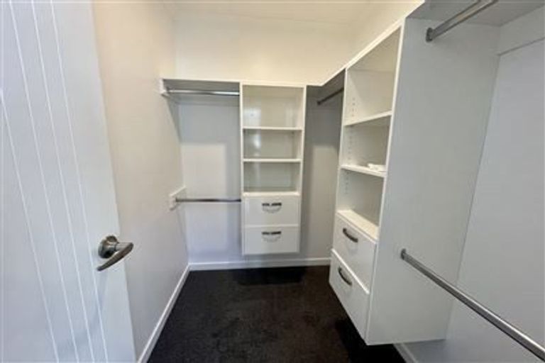 Photo of property in 271c Te Atatu Road, Te Atatu South, Auckland, 0610