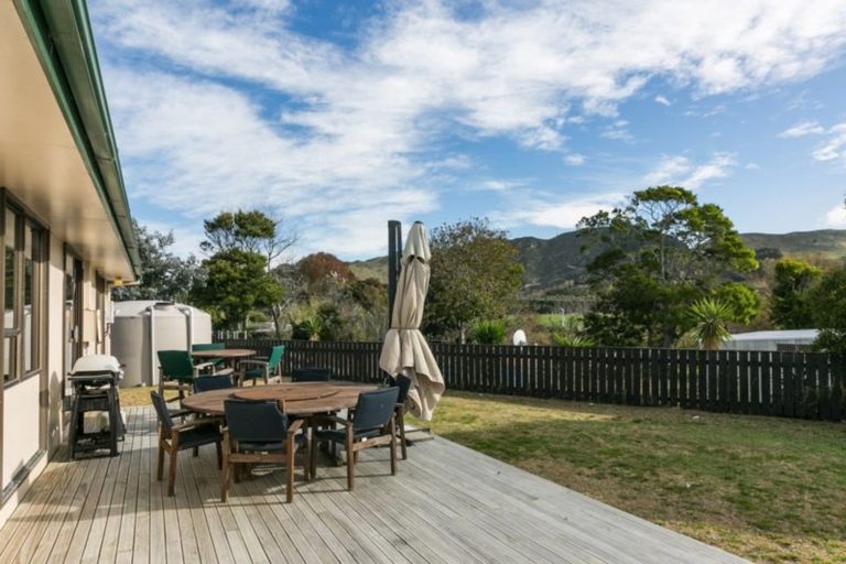Photo of property in 8a Airini Road, Waimarama, 4294