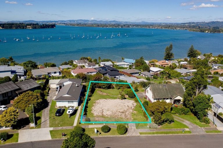 Photo of property in 37 Coppelia Avenue, Omokoroa, 3114