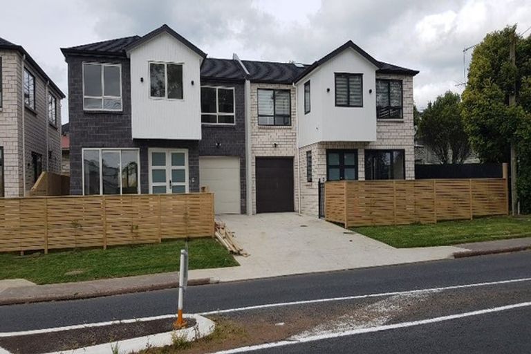Photo of property in 9a Becroft Drive, Forrest Hill, Auckland, 0620