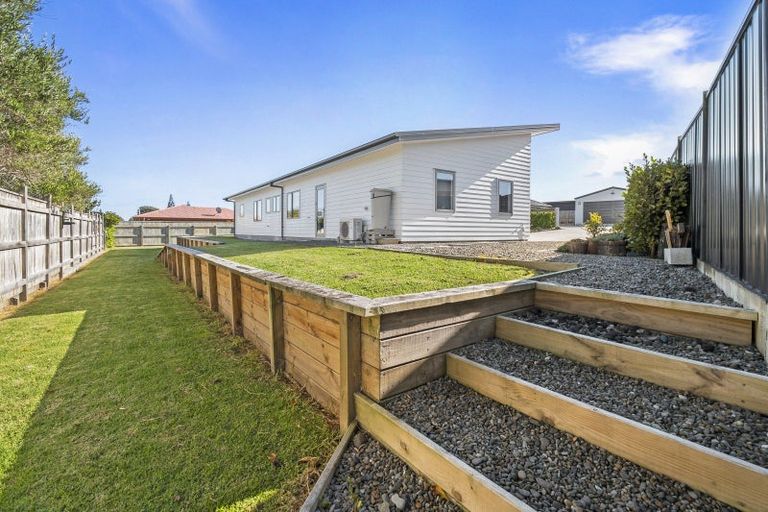 Photo of property in 9 Forbes Road, Foxton Beach, Foxton, 4815