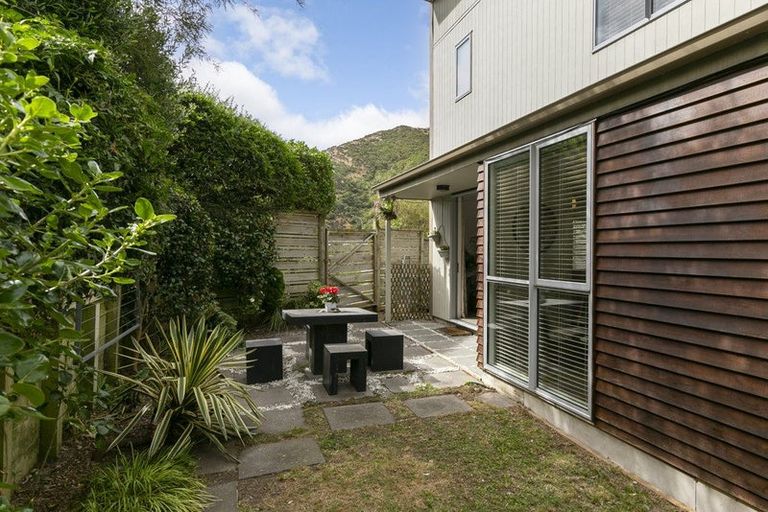 Photo of property in 191 Happy Valley Road, Owhiro Bay, Wellington, 6023
