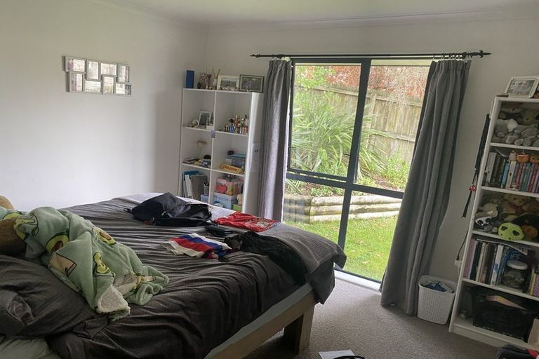 Photo of property in 6 Red Oak Place, Schnapper Rock, Auckland, 0632