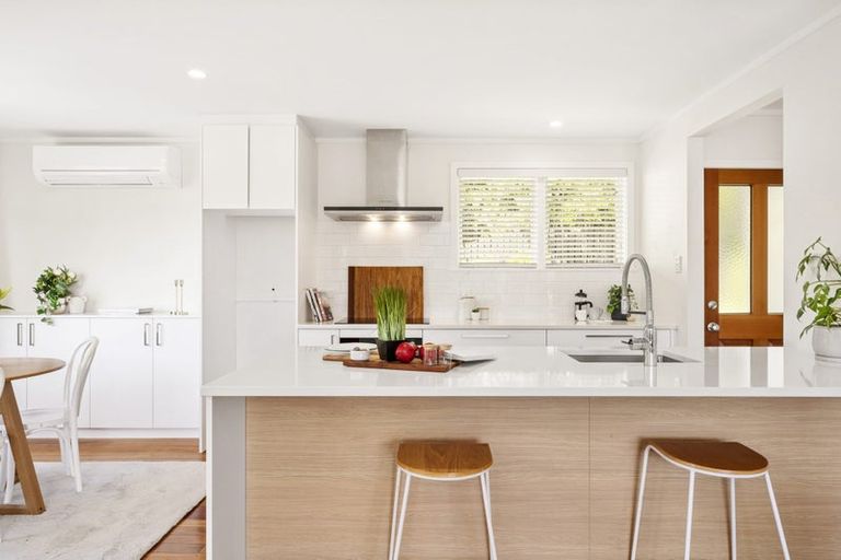 Photo of property in 37 Cheshire Street, Wilton, Wellington, 6012