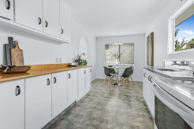 Photo of property in 11 Blomfield Street, Nawton, Hamilton, 3200