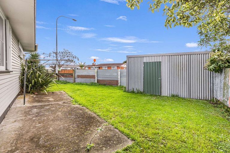 Photo of property in 1 Dampier Avenue, Awapuni, Palmerston North, 4412