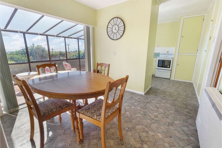 Photo of property in 54 Island View Road, Western Heights, Rotorua, 3015