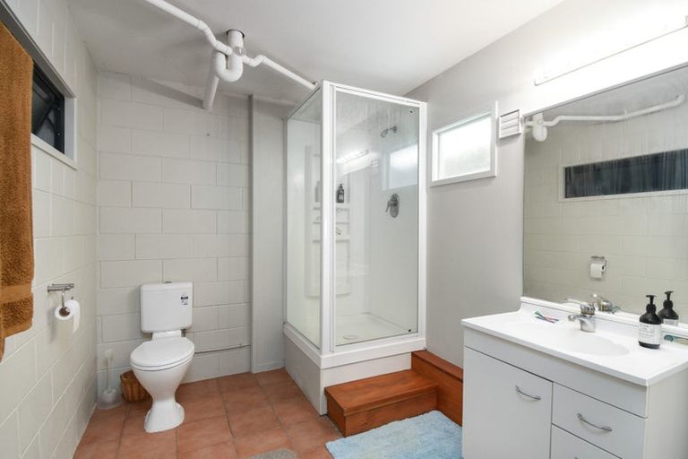 Photo of property in 50 Matipo Avenue, Pomare, Rotorua, 3015