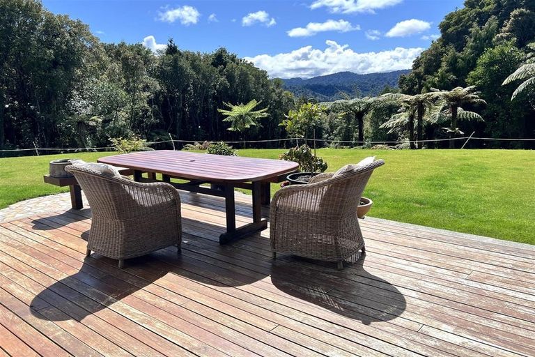 Photo of property in 67 Welshmans Road, Marsden, Greymouth, 7872