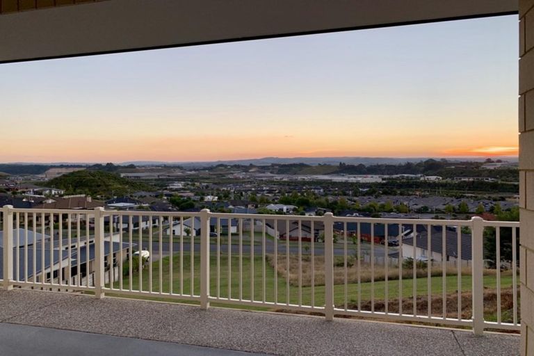 Photo of property in 37 Hastings Road, Pyes Pa, Tauranga, 3112