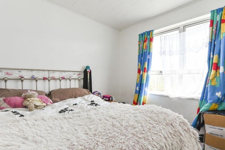 Photo of property in 1 Hull Street, Flaxmere, Hastings, 4120